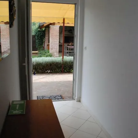Radin Guest house