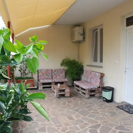 Radin Guest house