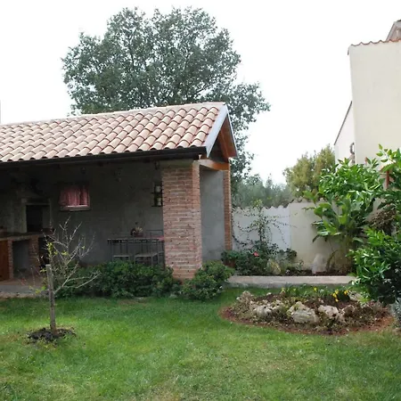 Radin Guest house Rosini