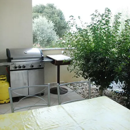 Radin Πανσιόν 3*